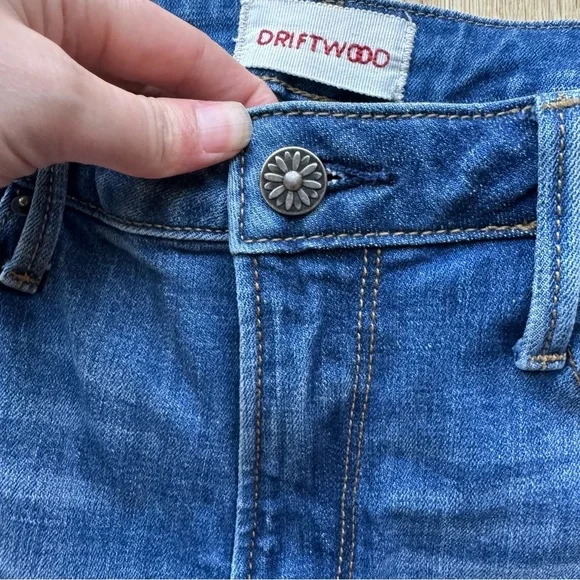 DRIFTWOOD CANDACE Embroidered Hem Straight Ankle High Rise Jeans - 27 - Picture 7 of 13